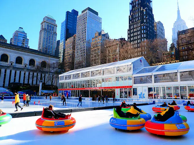 Patinar sobre hielo en Nueva York - pista de Bryant Park