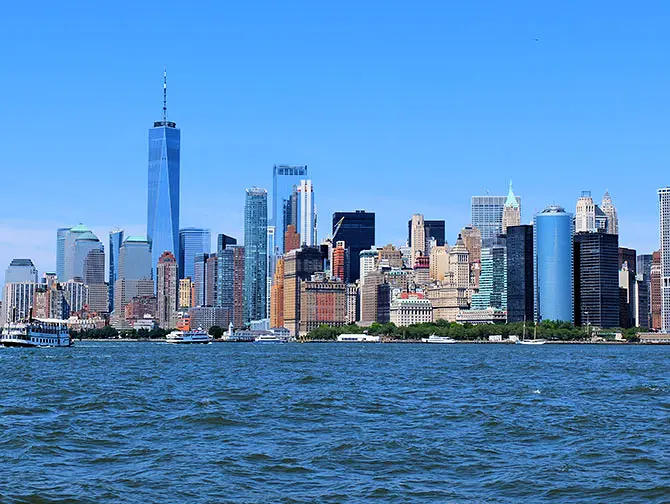 Circle Line crucero a la Estatua de la Libertad - Skyline