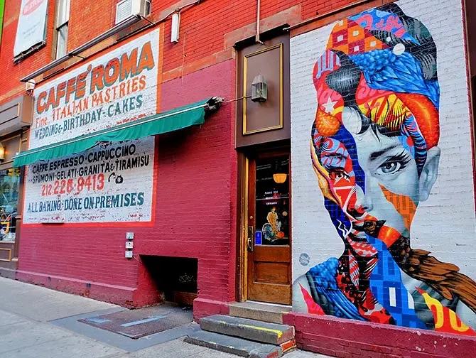 Qué ver y hacer en Little Italy - Mural