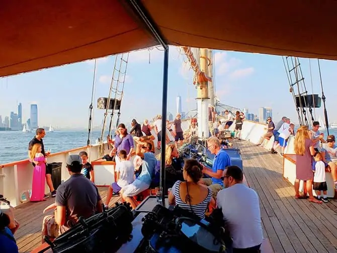 Crucero en un velero clásico Schooner en Nueva York