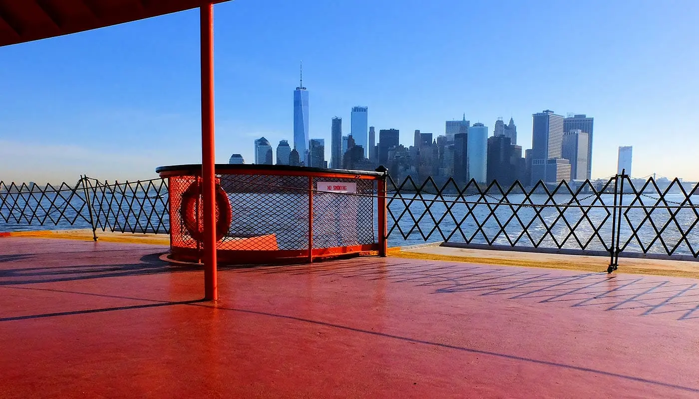 El ferry de Staten Island - skyline