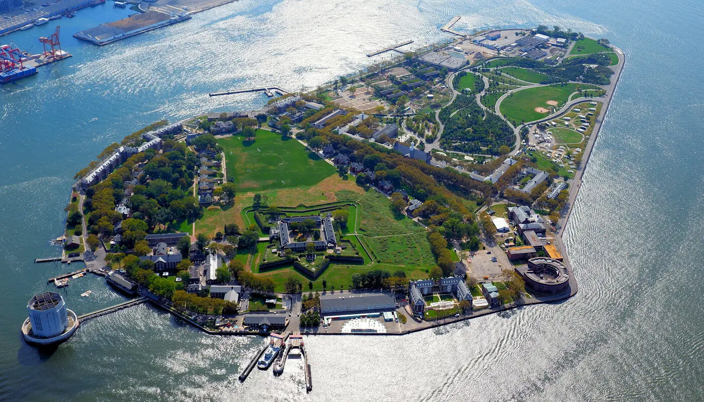 Qué ver y hacer en Governors Island - Vista aerea