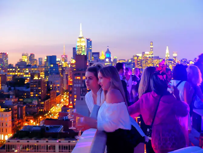 Los mejores rooftops de Nueva York - Atardecer en The Roof