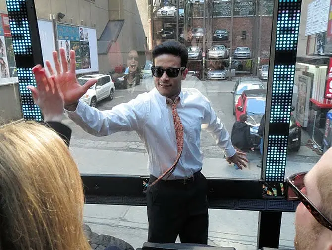 The Ride en Nueva York - el presentador