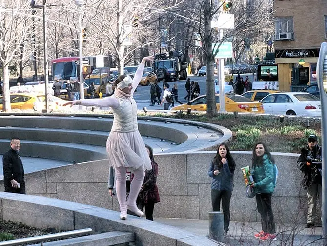 The Ride en Nueva York - bailarín
