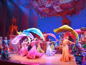Tickets para Aladdin en Broadway - Bailando