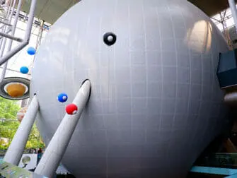 The American Museum of Natural History en Nueva York - Rose Center for Earth and Space in NYC