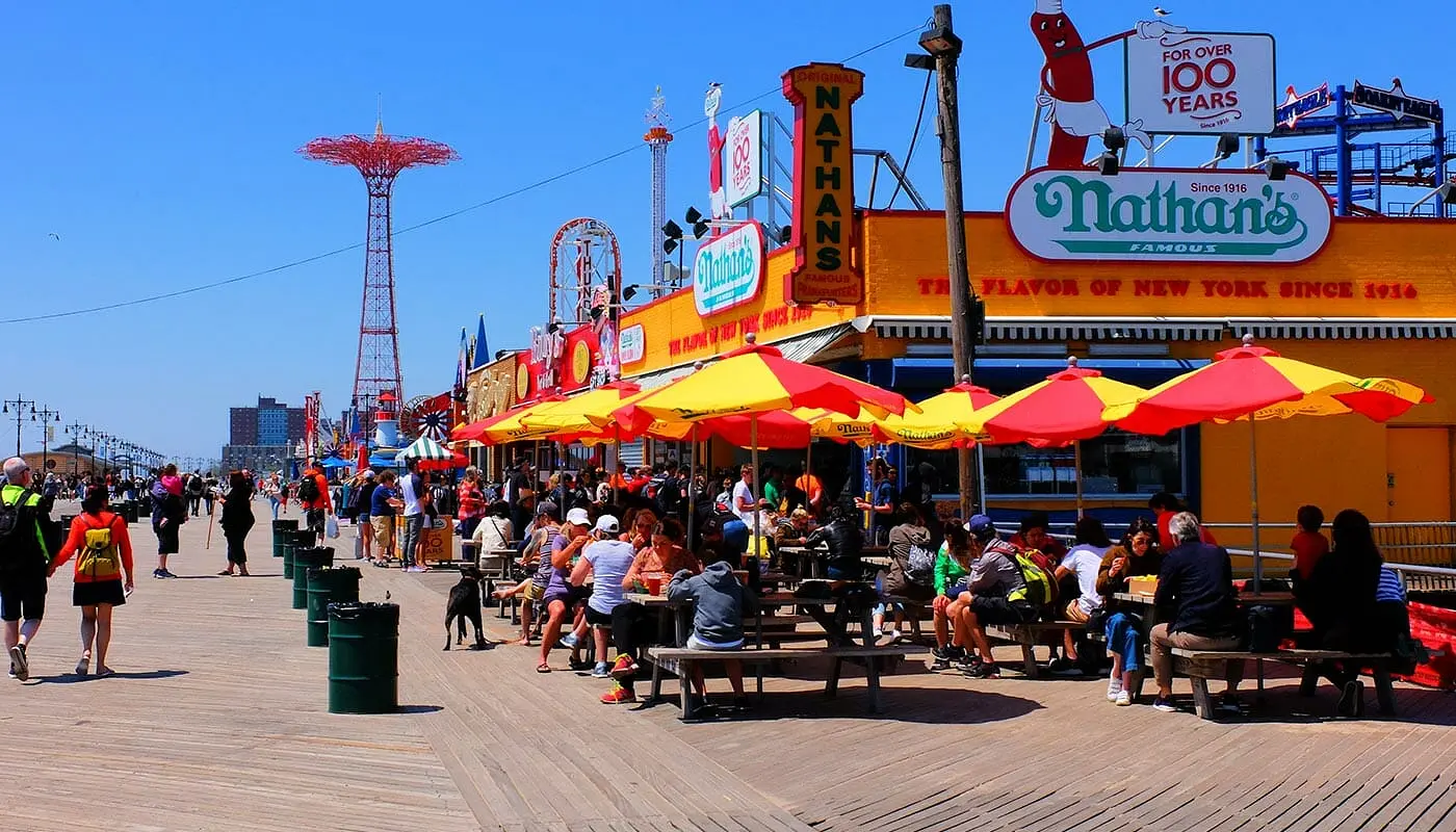 Pizza tour por Brooklyn y Coney Island - Paseo marítimo