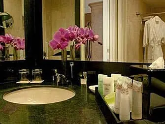 Hoteles rom&aacute;nticos en NYC - Michelangelo Hotel