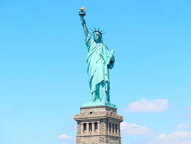 NYC Bus and Attractions Package Statue of Liberty