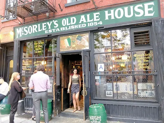 Tour por los bares ocultos en Nueva York - McSorleys