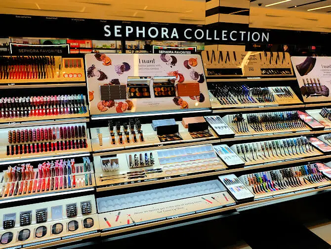 Maquillaje en Nueva York - interior de Sephora