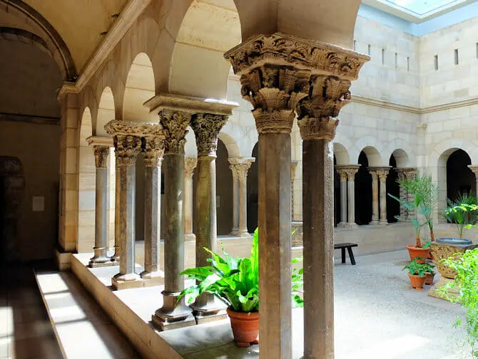 The Met Cloisters en Nueva York - Arquitectura