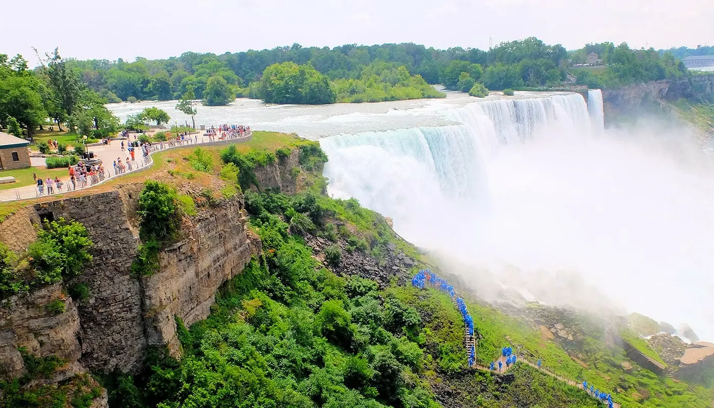 Excursión desde Nueva York hasta Niagara Falls en bus - Vistas desde un punto de observación