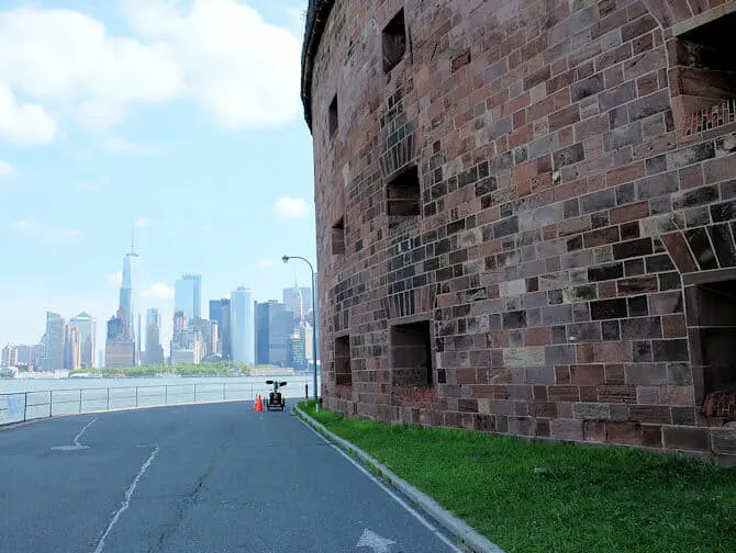Qué ver y hacer en Governors Island- Skyline