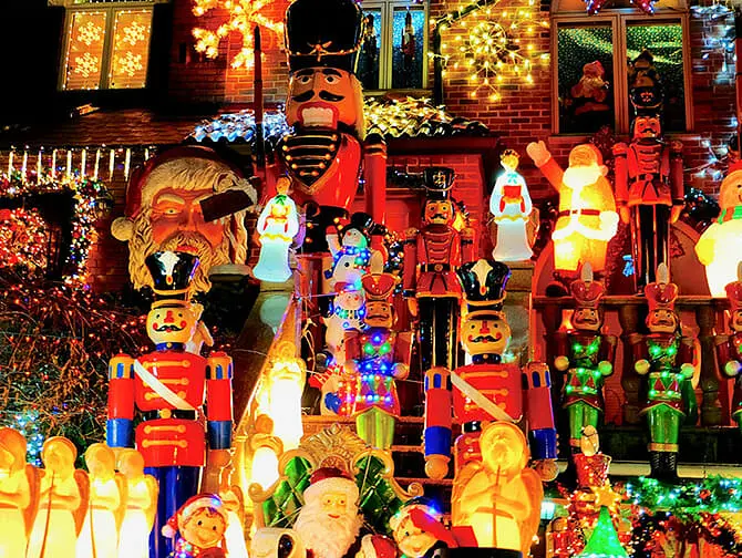 Localizaciones de películas en Nueva York - Solo en casa Dyker Heights