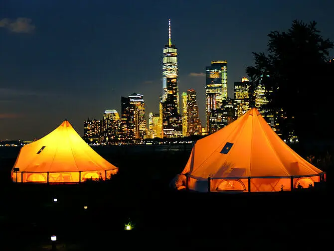 Qué ver y hacer en Governors Island - Tiendas por la noche