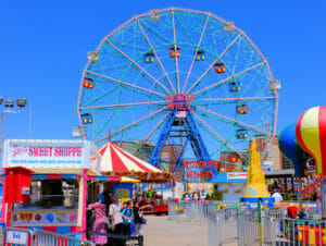 Parque de atracciones Denos Wonder Wheel en Coney Island