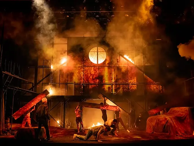 Tickets para The Outsiders en Broadway - Escenario