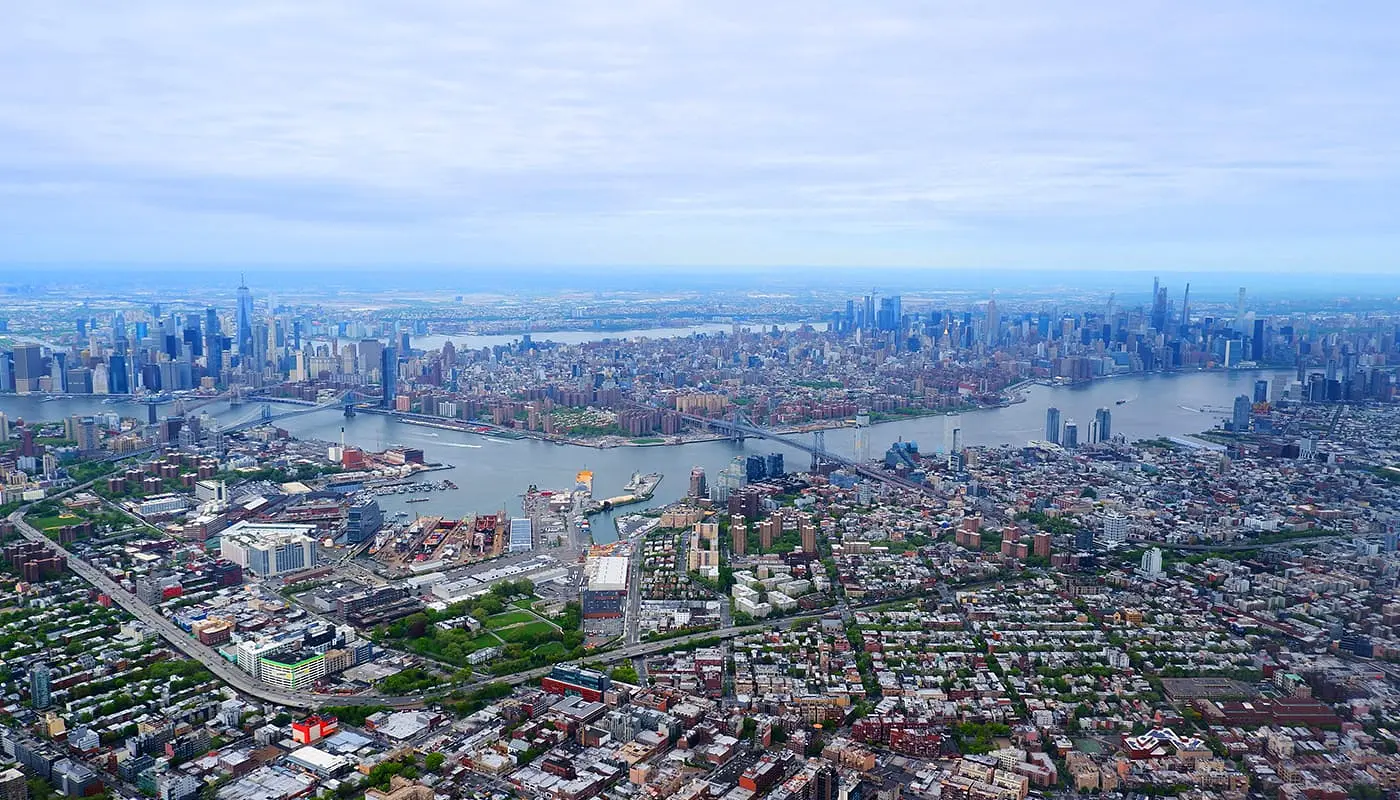 Aeropuertos de Nueva York - MapaAterrizaje en el aeropuerto LaGuardia