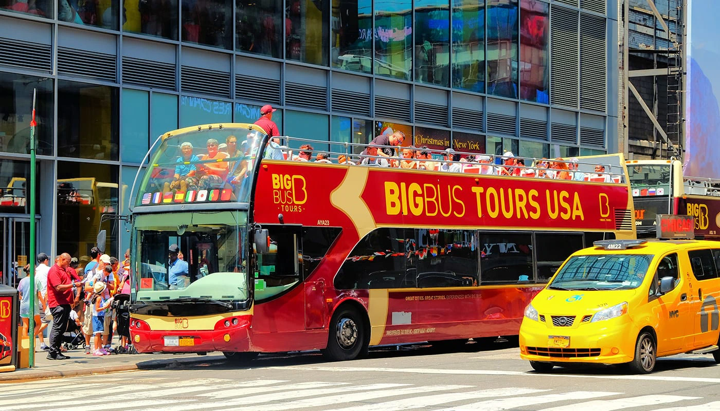 Lugares en Nueva York para visitar: las mejores atracciones - Autob&uacute;s tur&iacute;stico