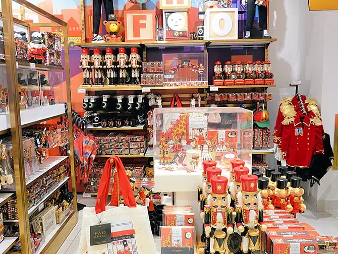 FAO Schwarz en Nueva York - Departamentos