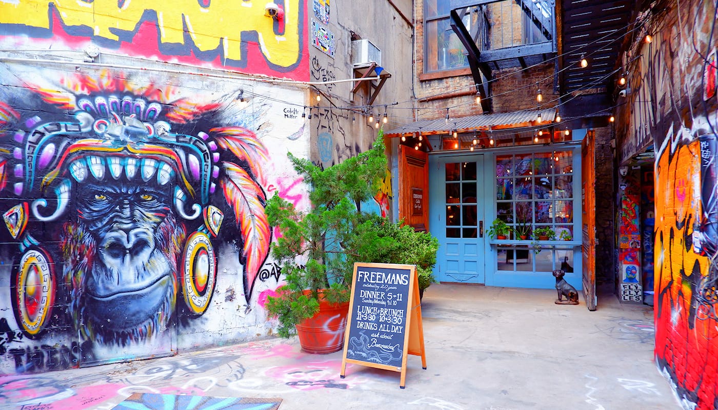 Comida típica americana en Nueva York - Restaurante Freeman Alley