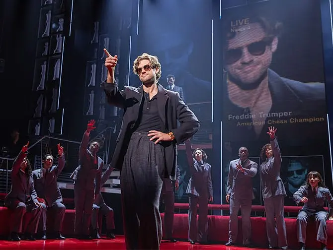 Tickets para Chess en Broadway - Elenco