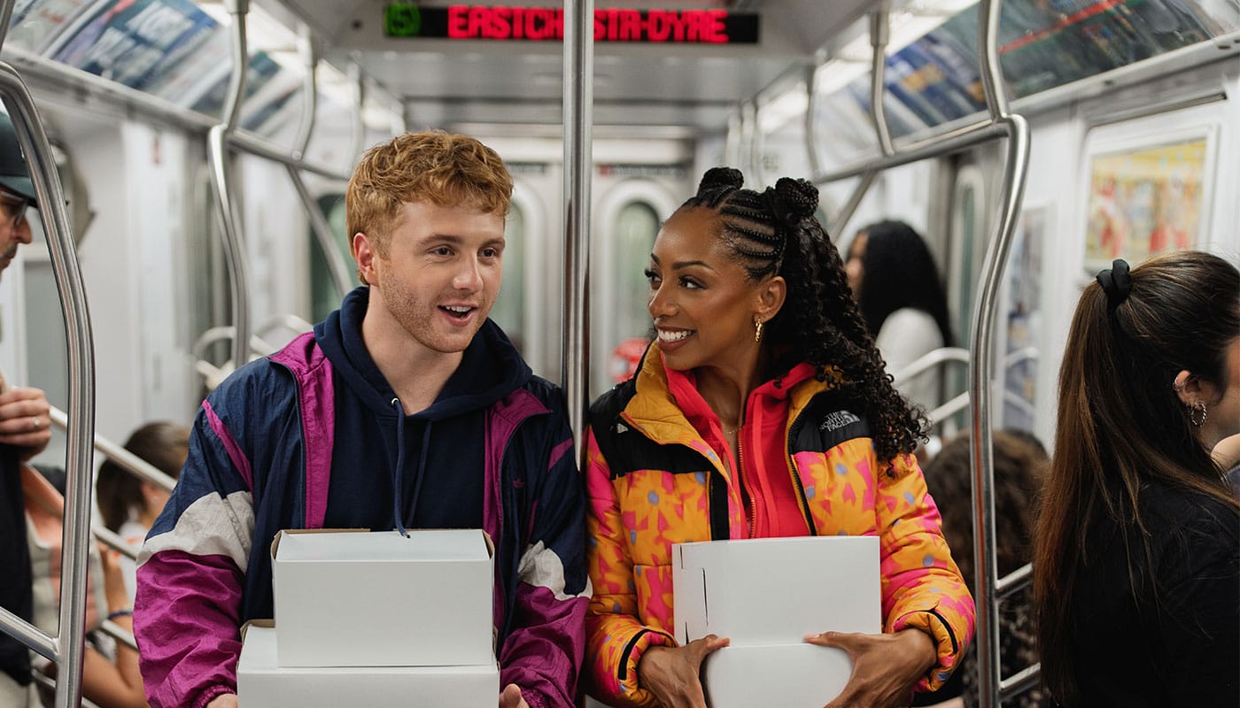 Tickets para Two Strangers Carry a Cake Across New York en Broadway - Actores