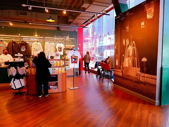Central Perk Coffeehouse en Nueva York - Compra para conseguir mercancía