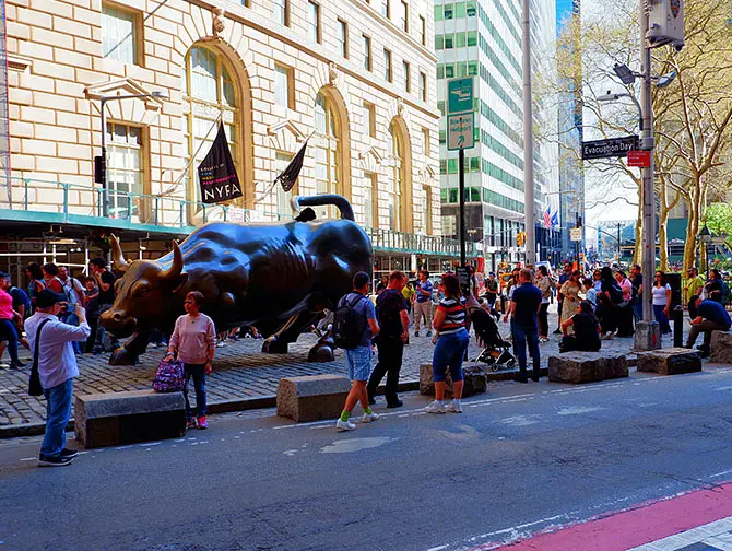 Estatua del Charging Bull en Nueva York - Atracción en Lower Manhattan
