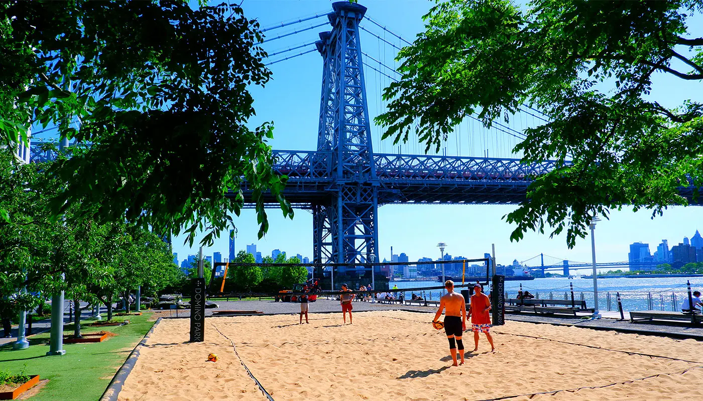 Puente de Williamsburg en Nueva York - Camina de Manhattan a Williamsburg